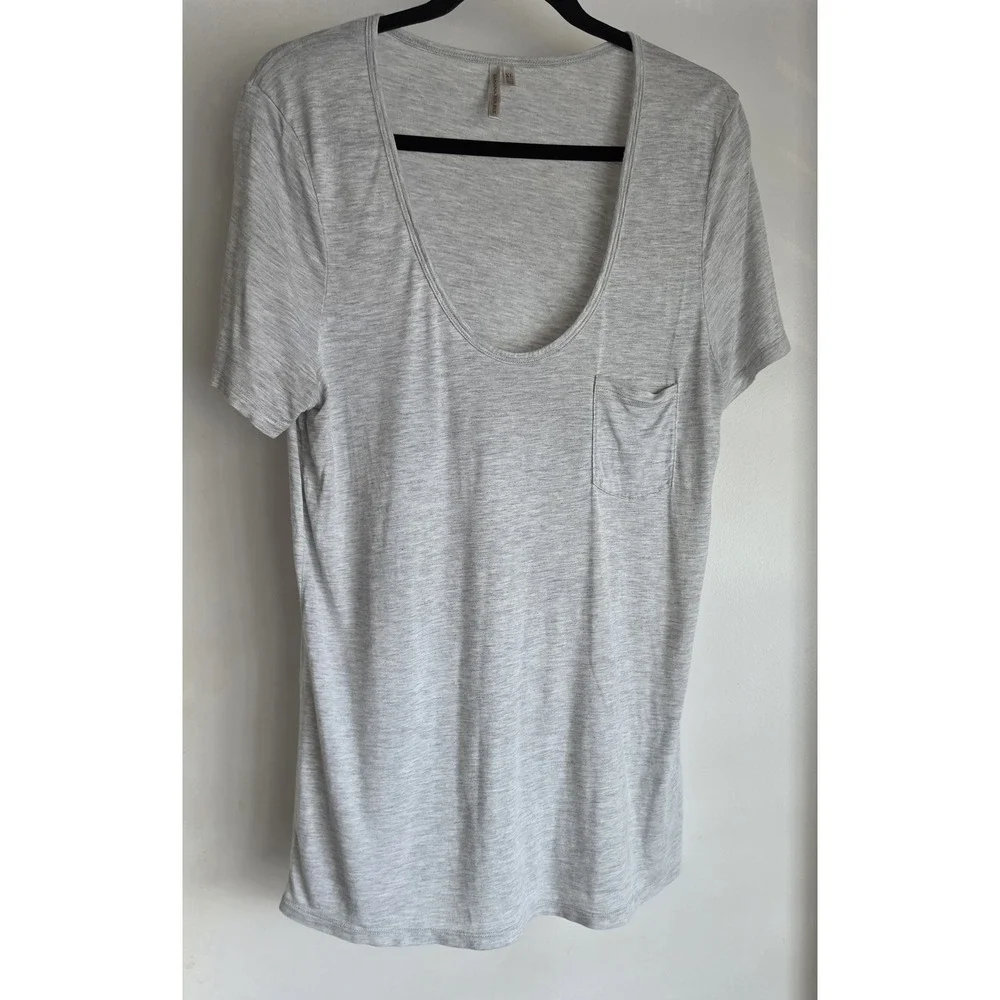 Banana Republic Women's XL Gray Modal Short Sleeve T-Shirt‎ Casual